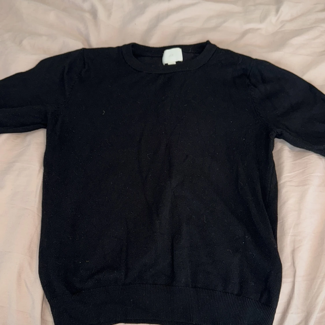 Svart stickad tröja från H&M