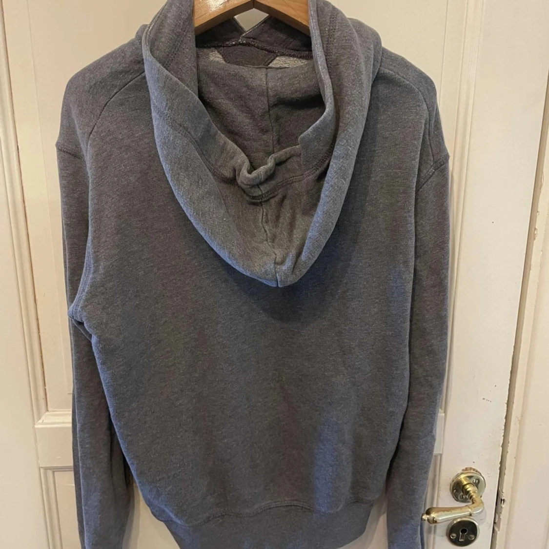 Grå hoodie från Dsquared2 - 1