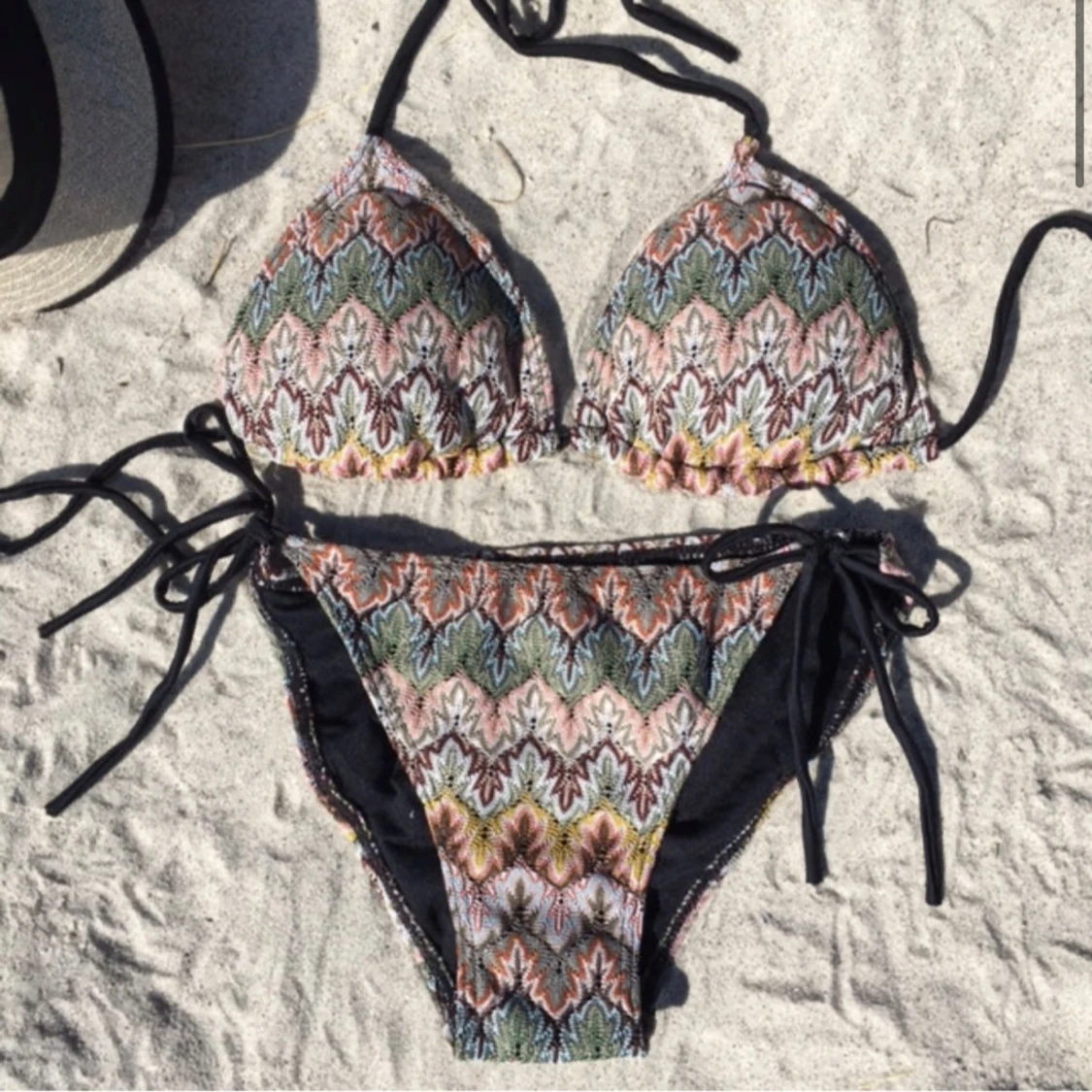 Mönstrad bikini från design by si