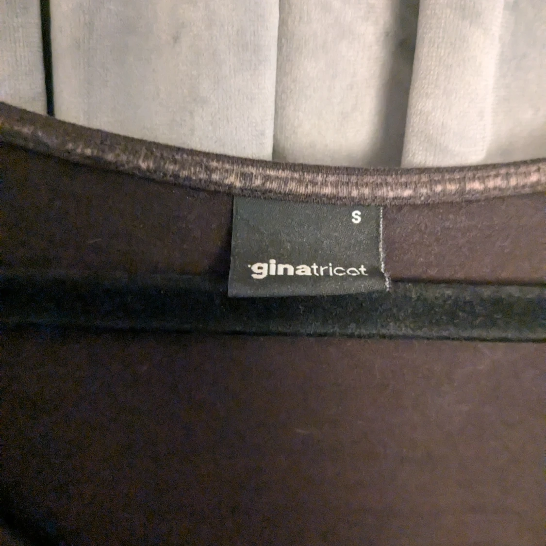 Brun långärmad topp från Gina Tricot - 2