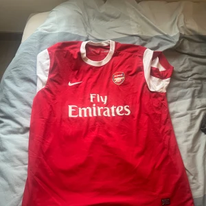 Äkta Arsenal Tröja - Som ny