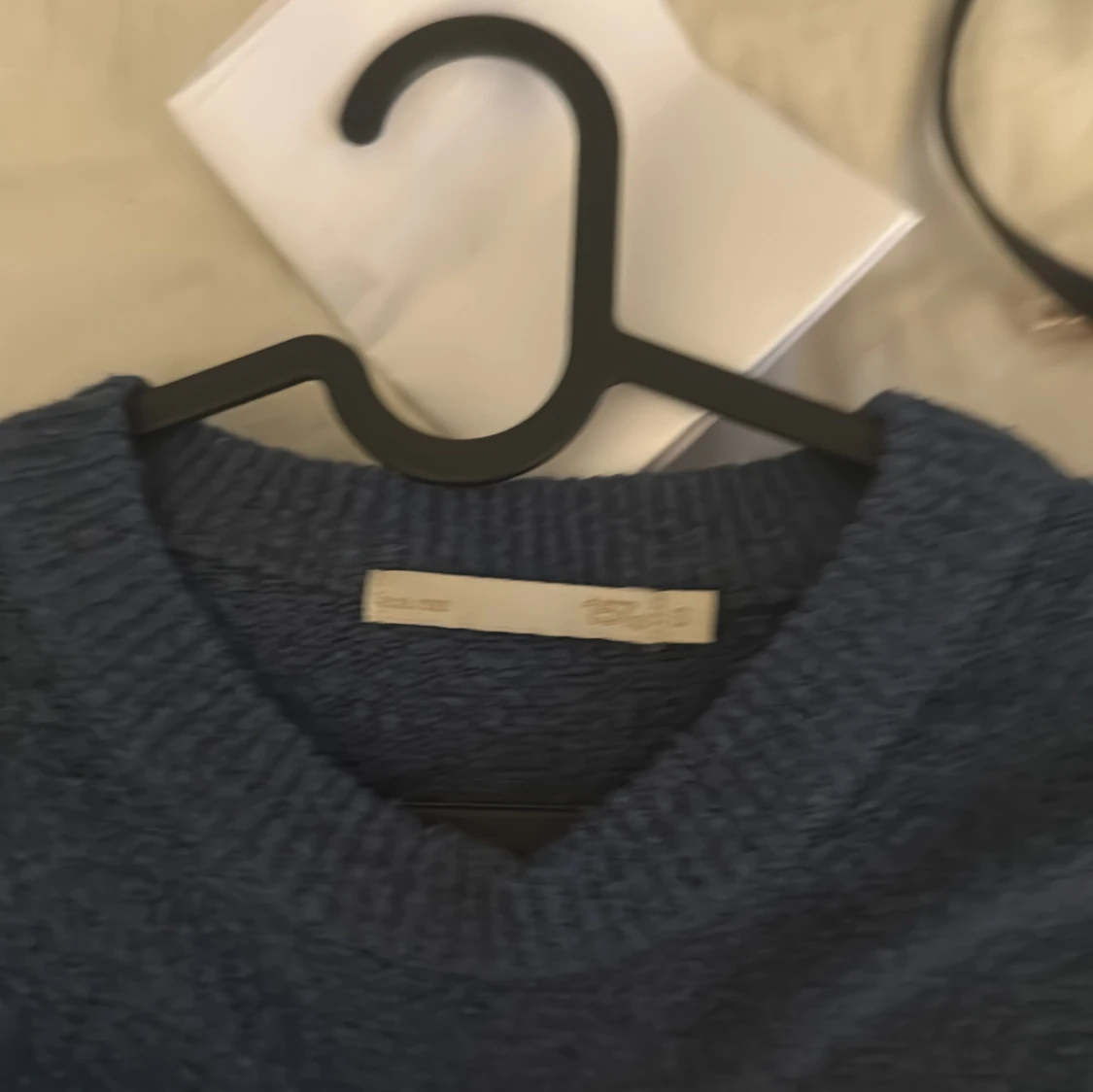 Blå stickad tröja f - 1