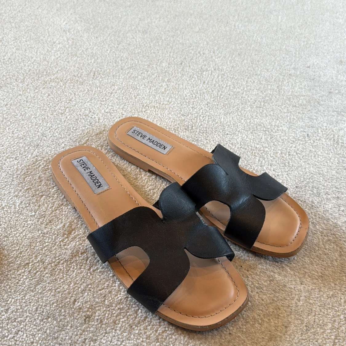 Svarta sandaler från Steve Madden