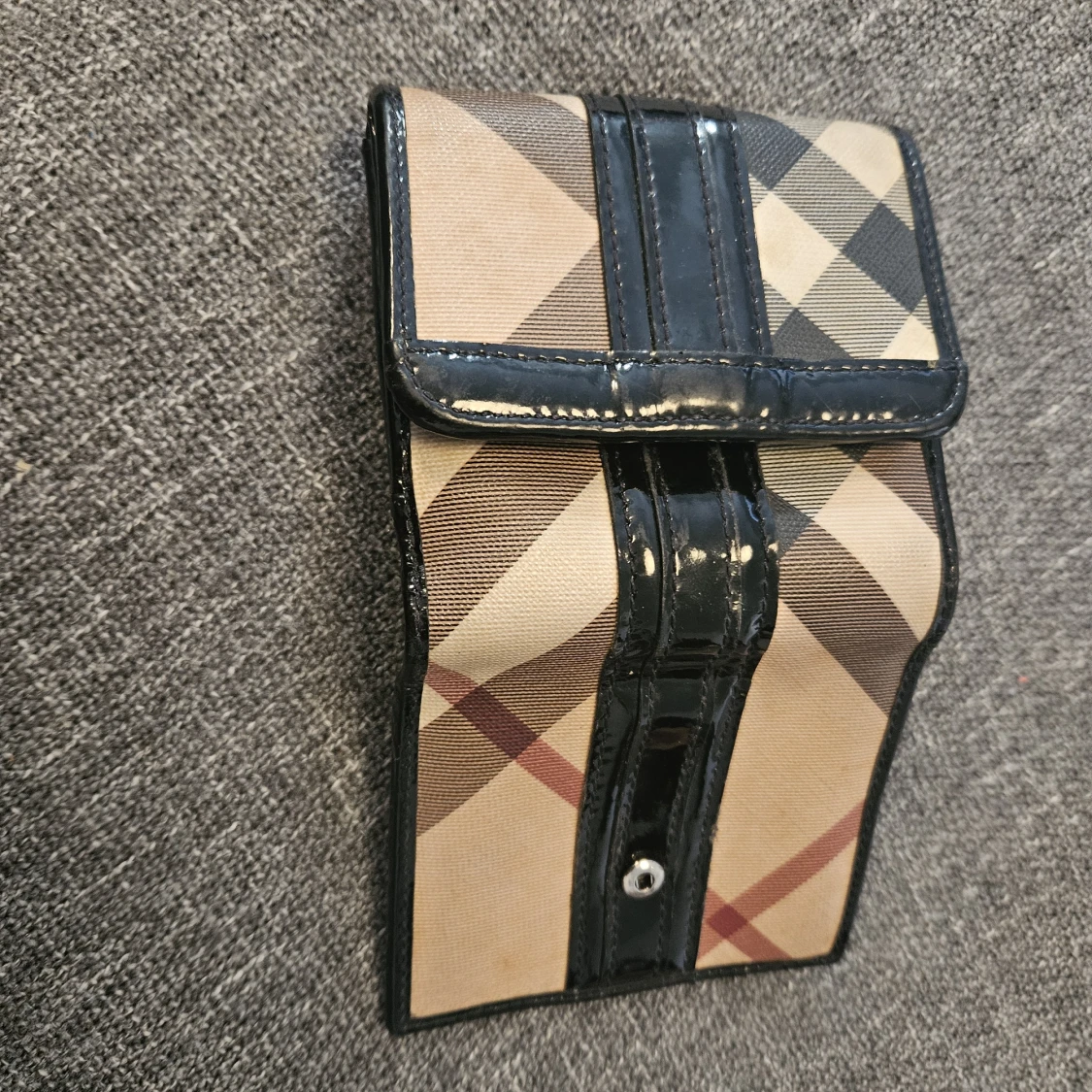 Rutig plånbok från Burberry