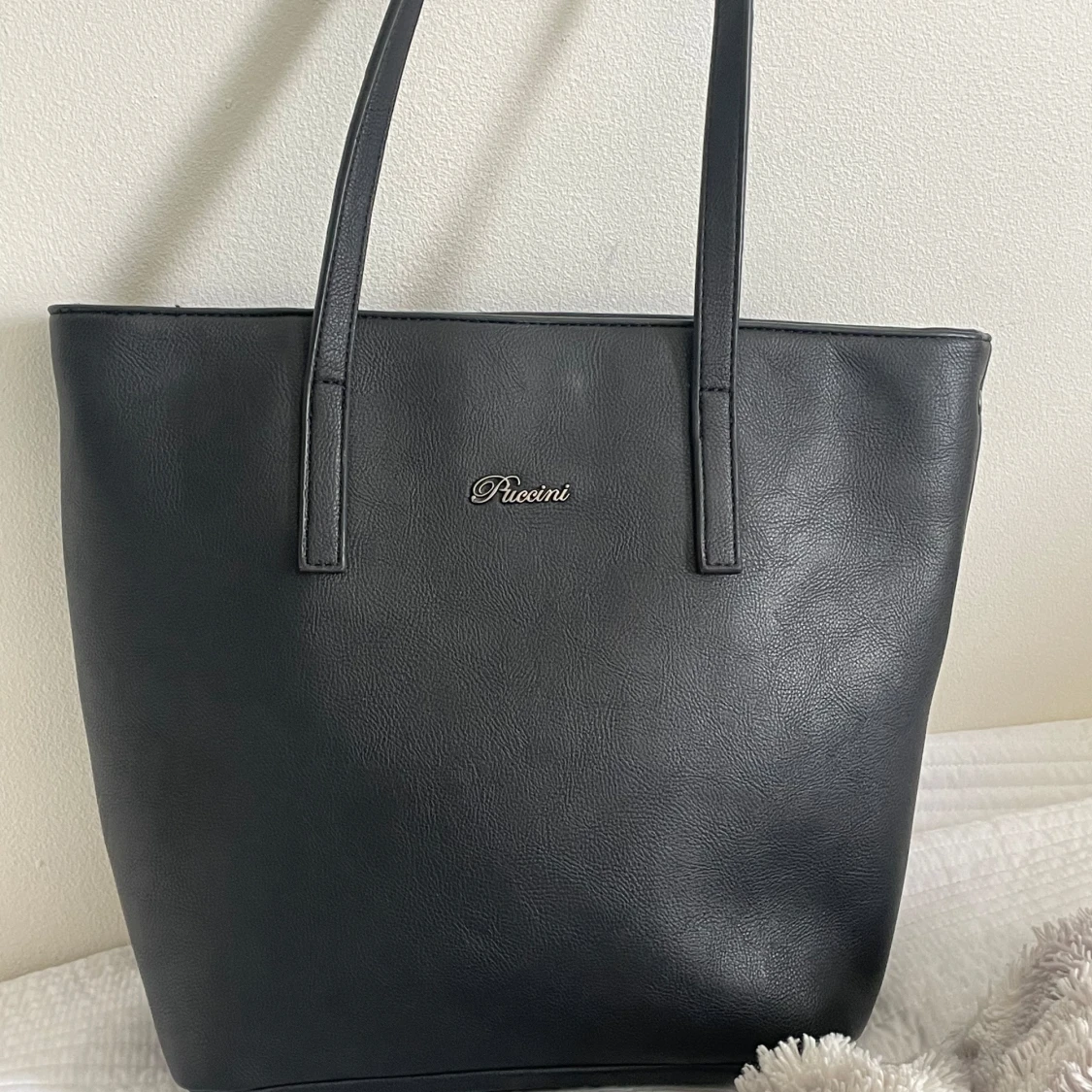 Svart väska, Puccini  - 1