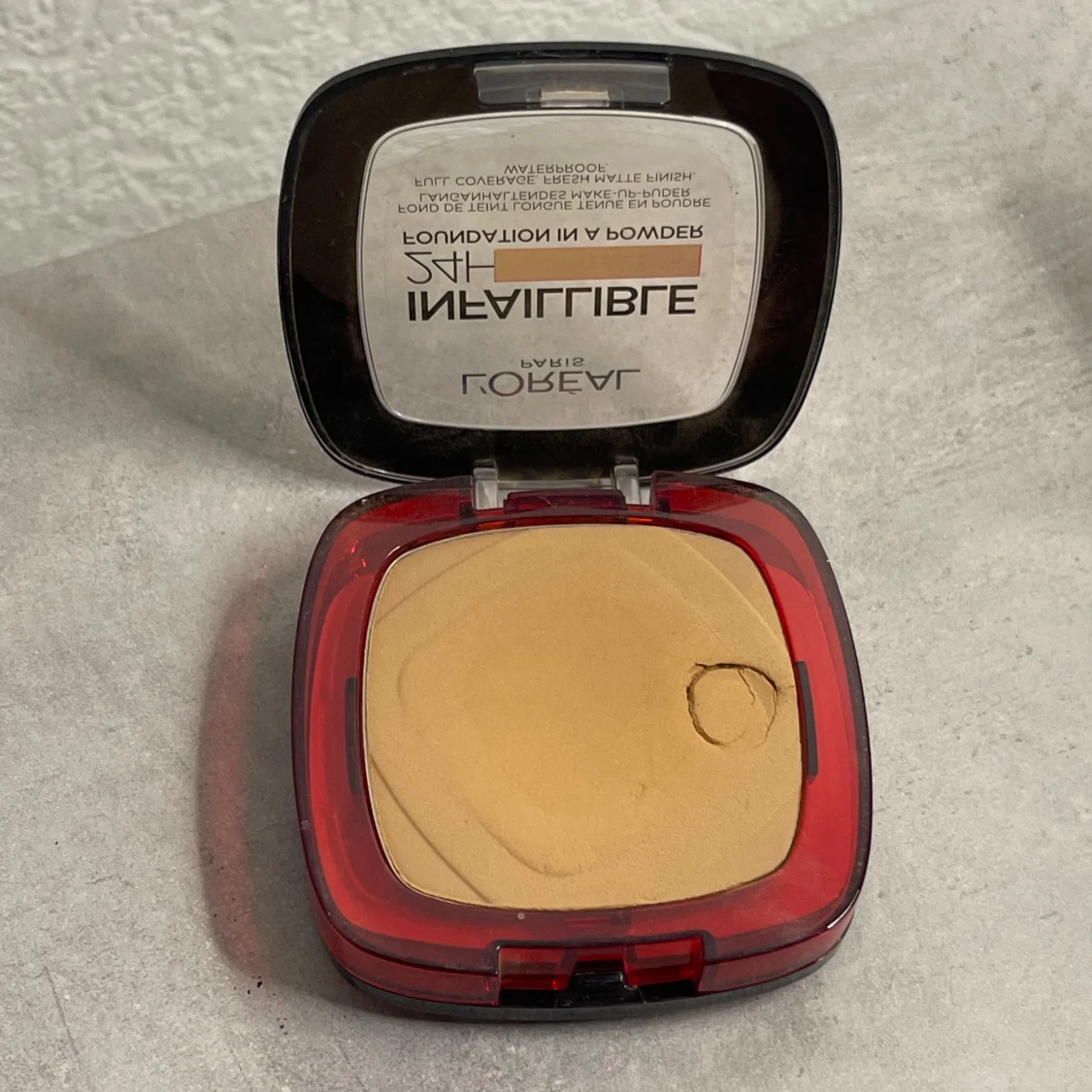 L'Oréal Infaillible 24H Fresh Wear puder - 1