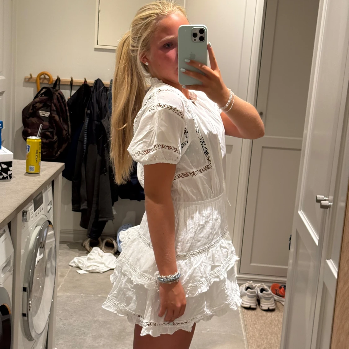 Vit kort klänning från Maje - 1