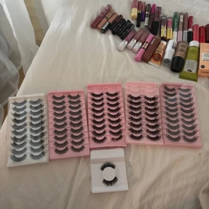 Fransar - Fransar mest från SHEIN, oanvända en är trasig o två använda 