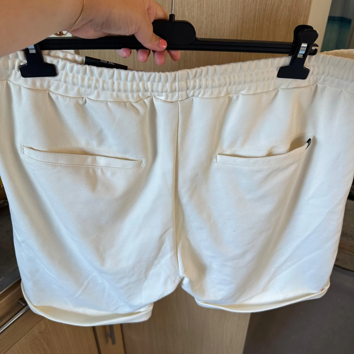 Vita shorts med snörning från Icono strl: XXL - 2