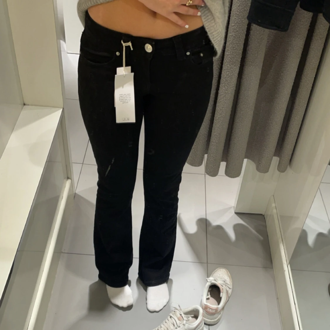 Svarta bootcut jeans från Gina Tricot