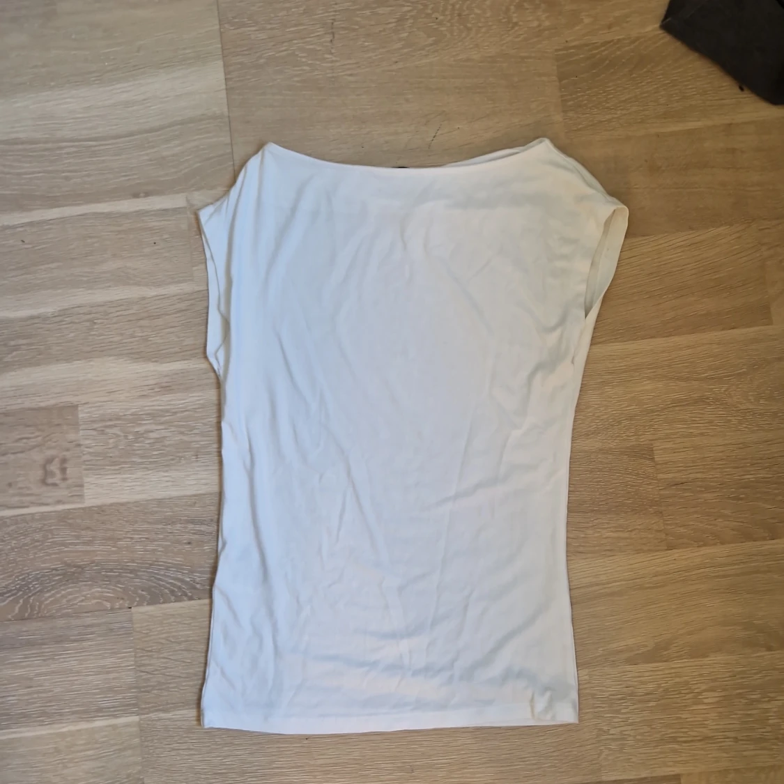 Vit ärmlös topp i bomull - 1