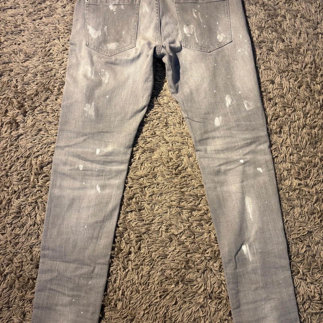 Gråa Dsquared2 jeans - 1