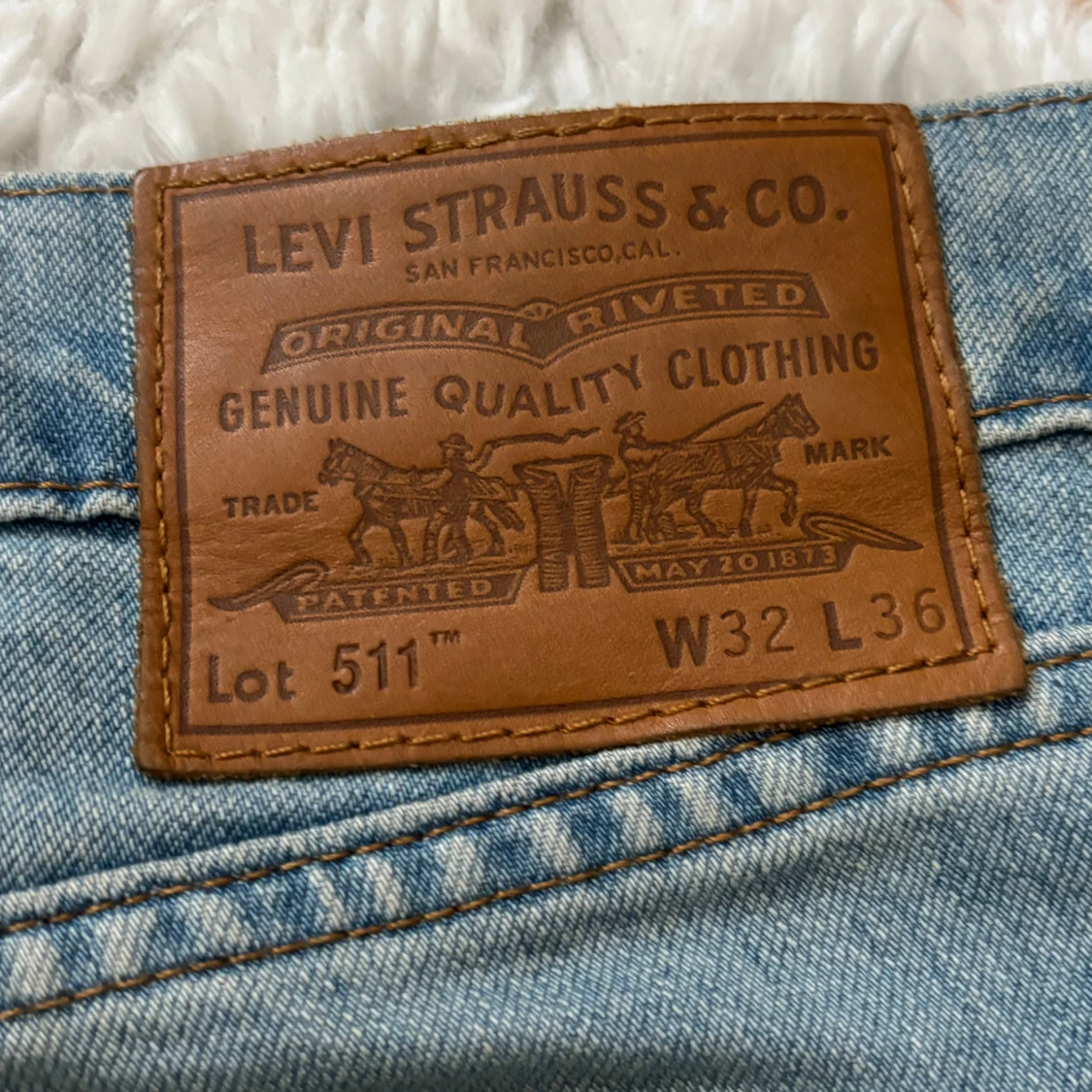 Levi's 511 ljusblå jeans,  W32 L36 - 2