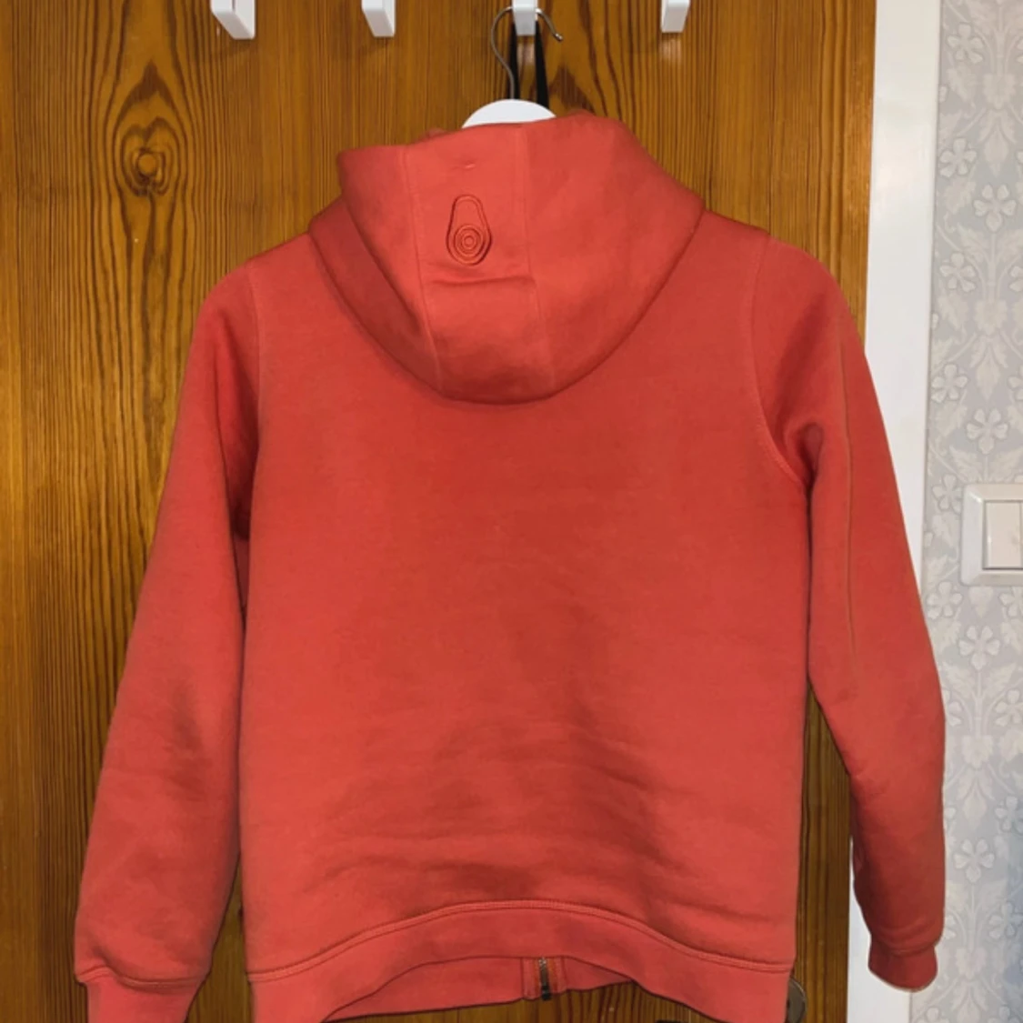 Röd fleecejacka från Sail Racing - 2