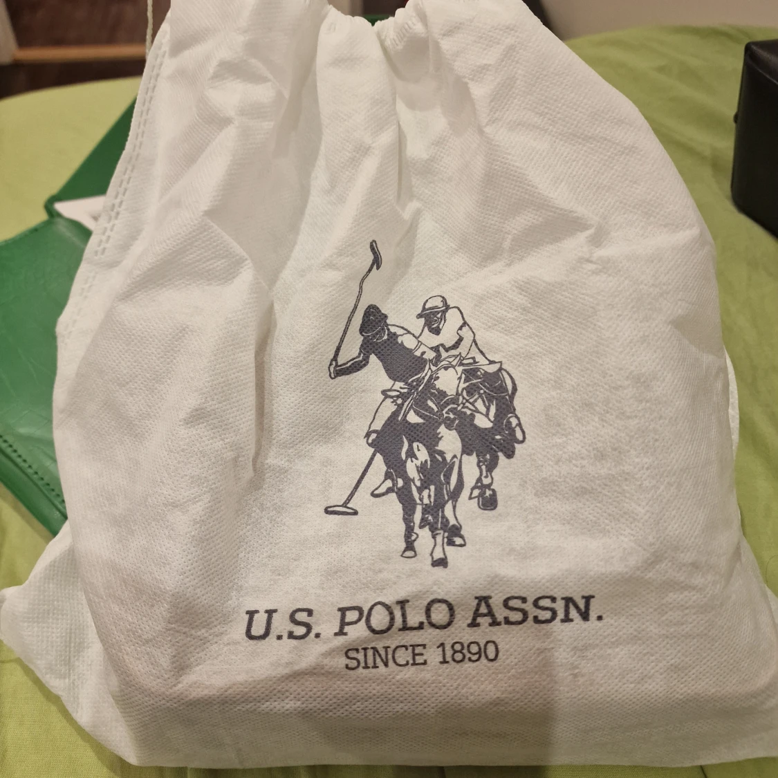 Beige axelväska från U.S. Polo Assn. - 3
