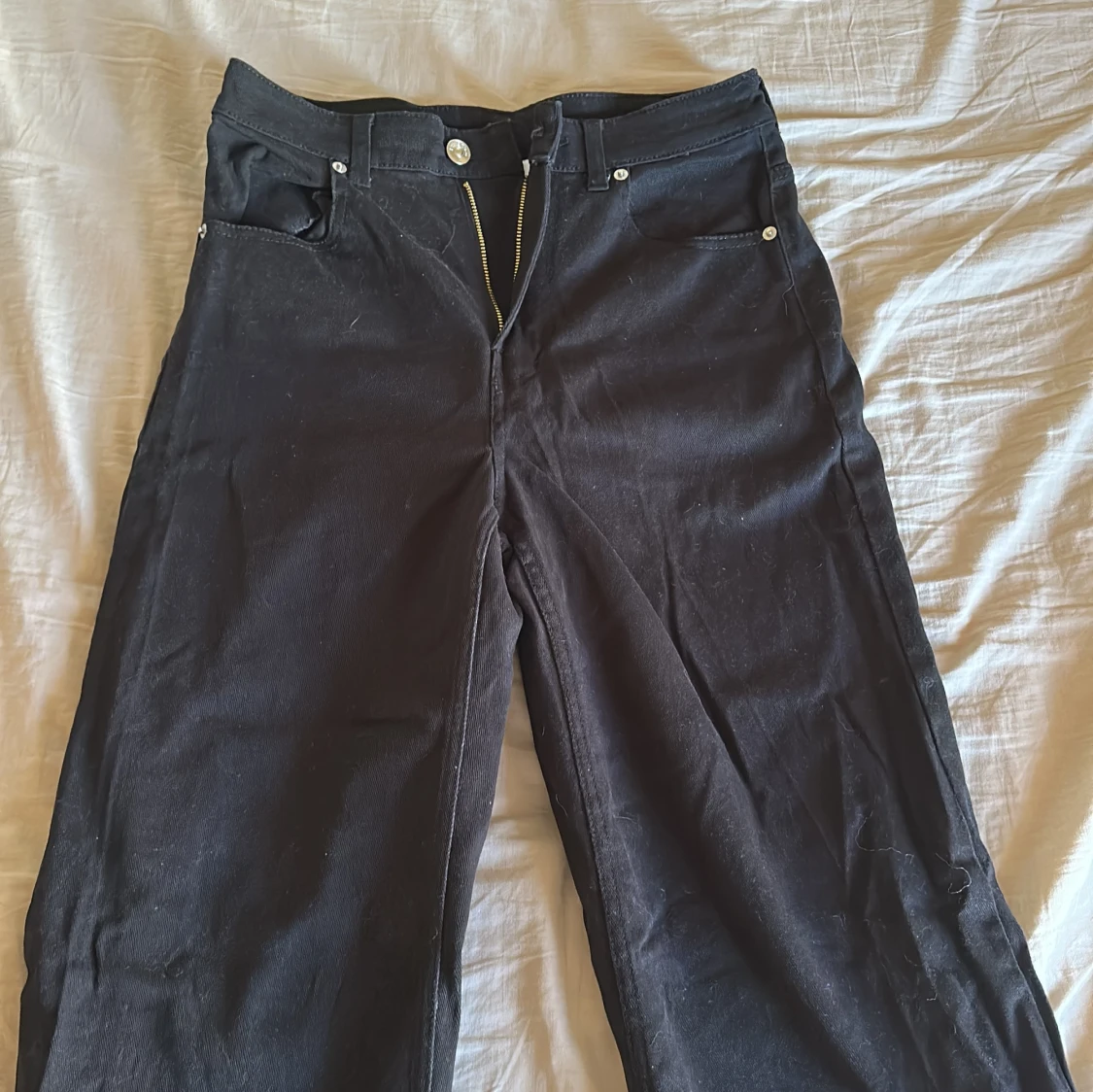 Svarta mom fit jeans