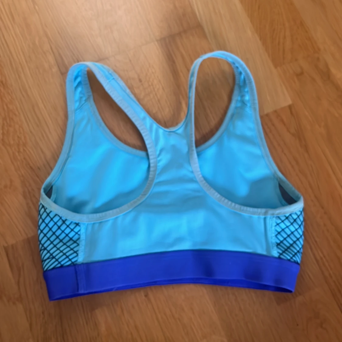 Blå sport-bh från Nike - 1