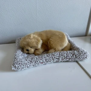 Fejk hund  - Säljer en fejk hund som inte används 