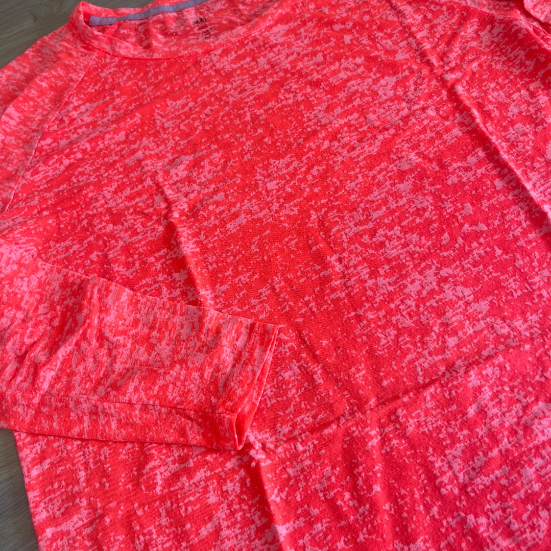 Rosa långärmad träningströja från H&M - 1