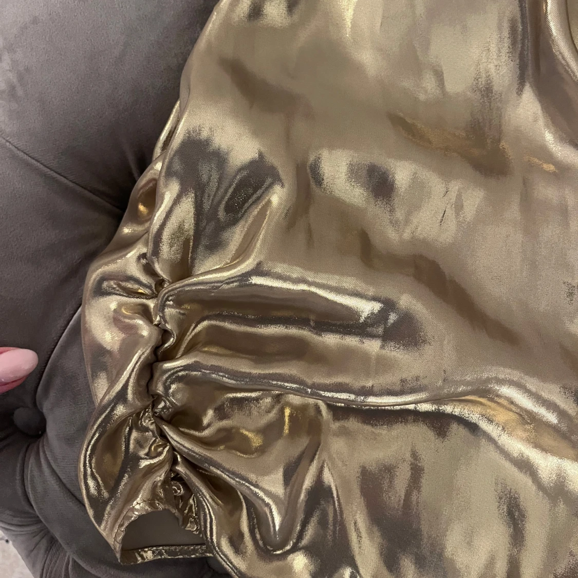 Guldig halterneck topp från Zara - 2