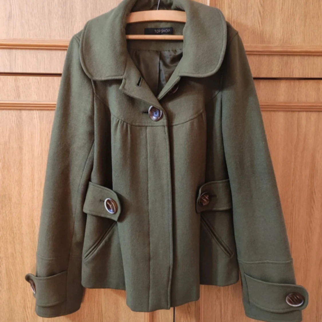 Grön vårkappa från Topshop