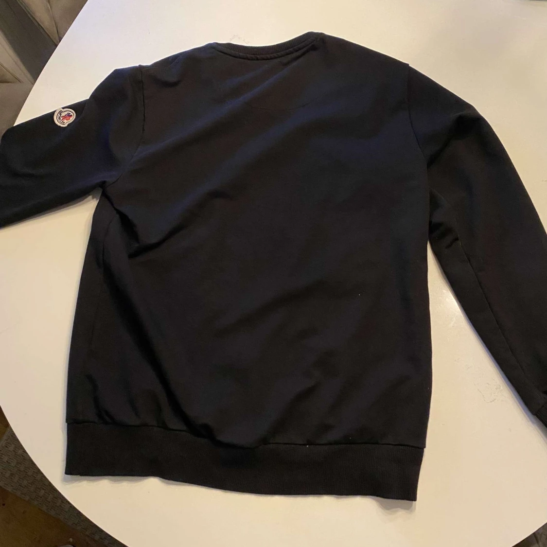 Svart tröja från Moncler - 1