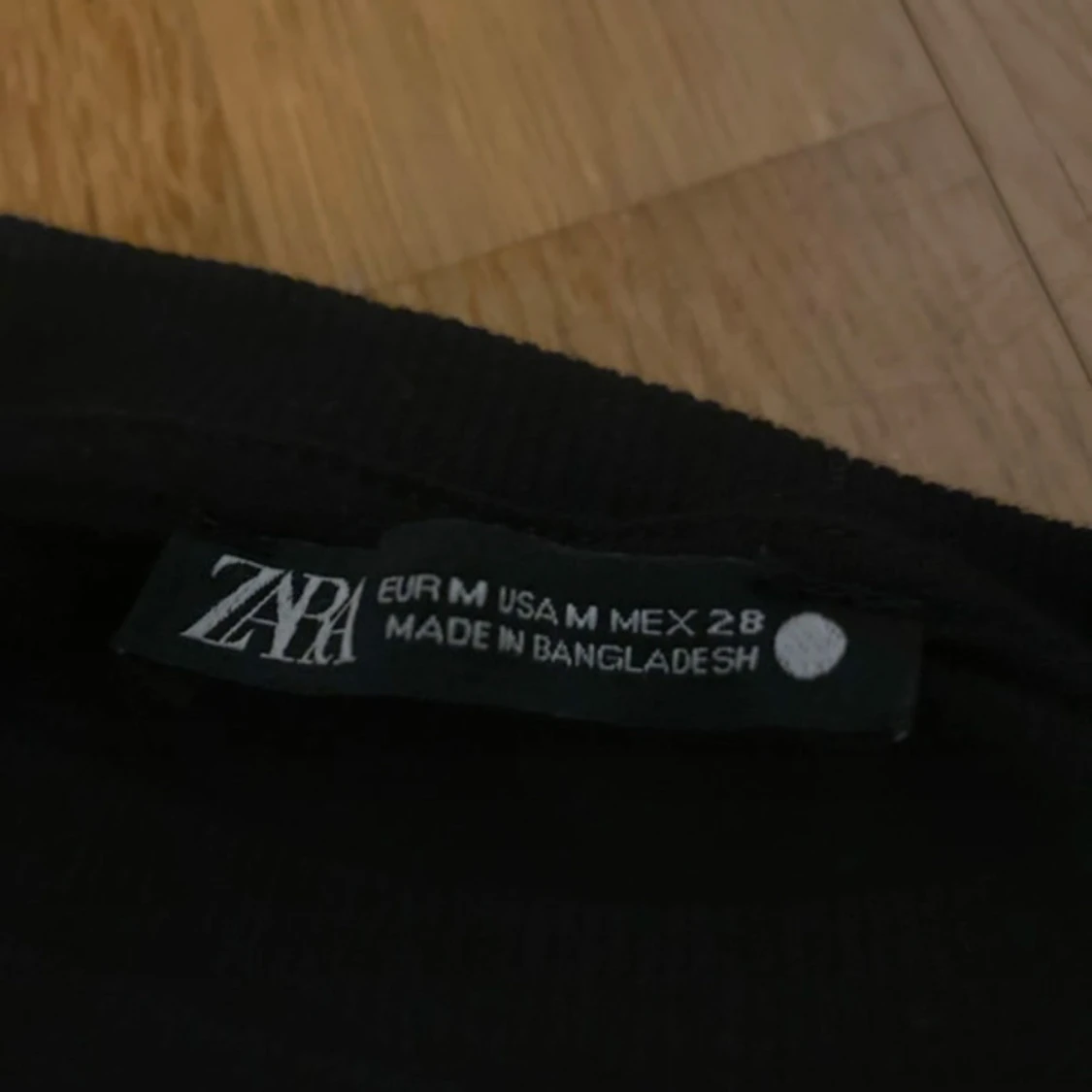 Svart topp från Zara - 1