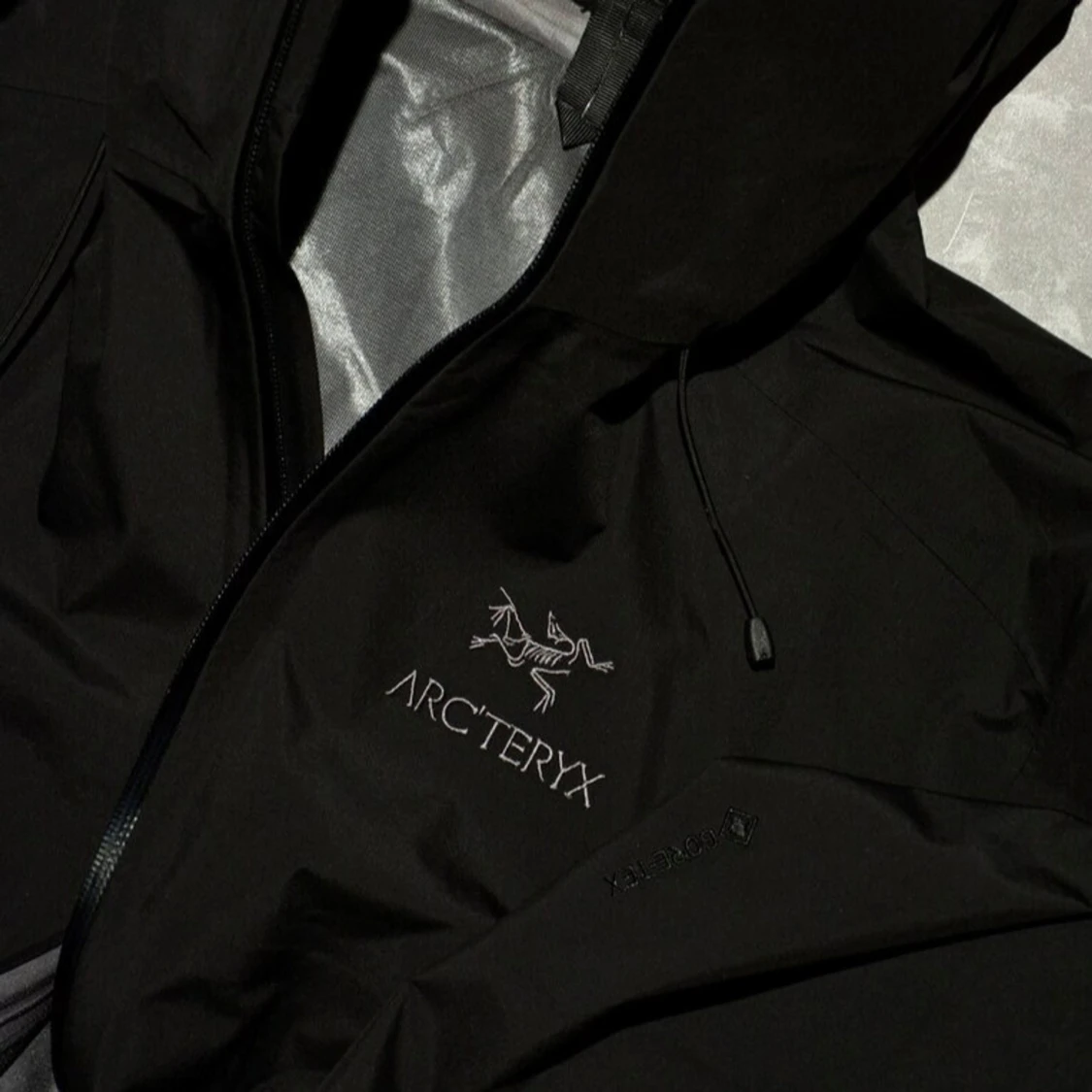 Arc'teryx Beta LT - 2