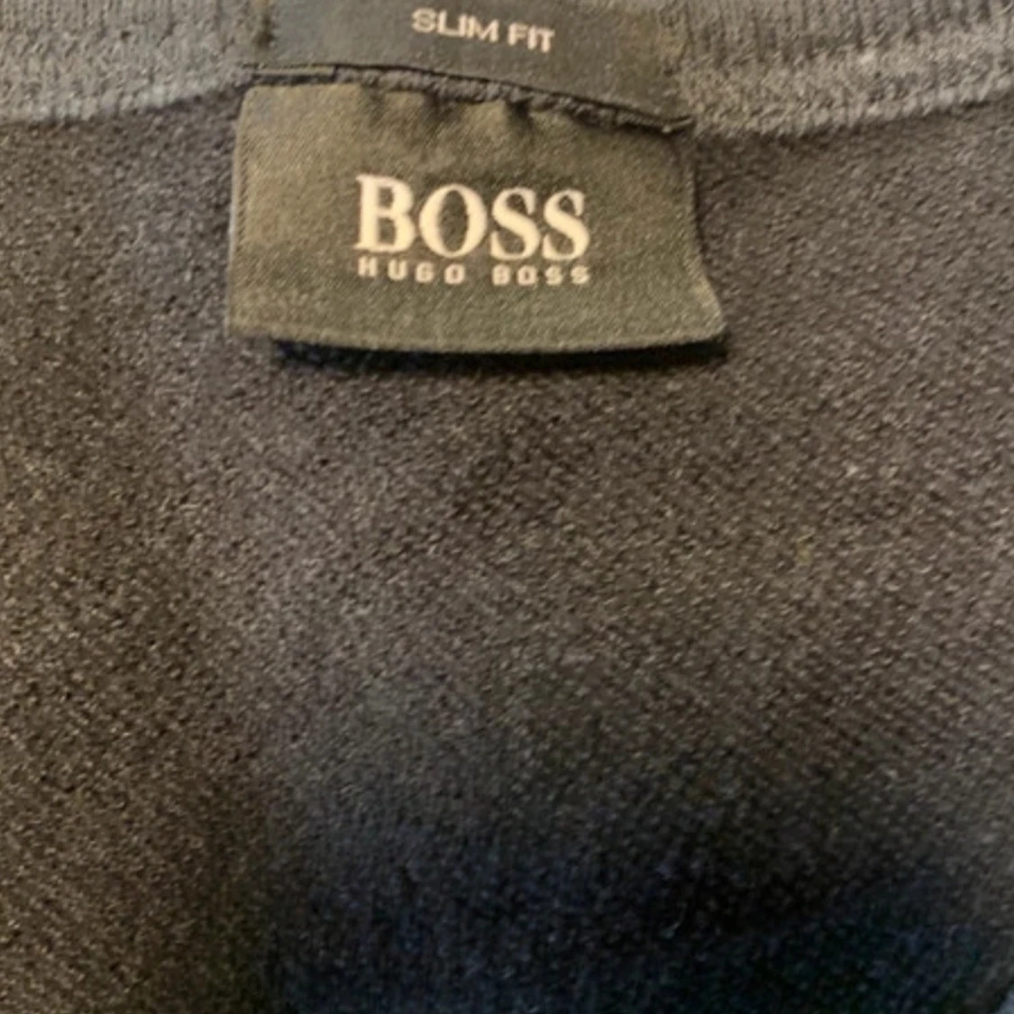 Mörkgrå sweatshirt från Hugo Boss - 1