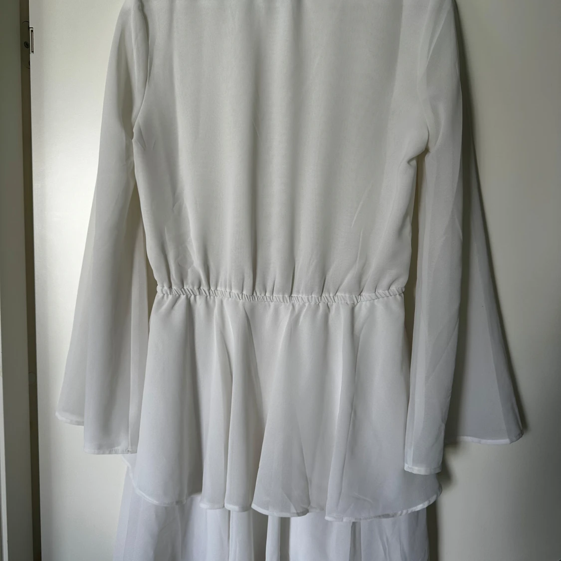 Vit långärmad klänning från Rut&Circle - 1