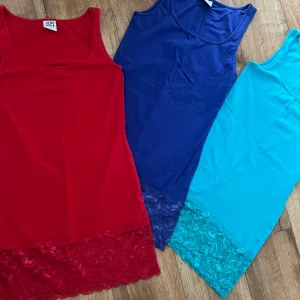 Topp - Spets toppar💙❤️alla för 200! 