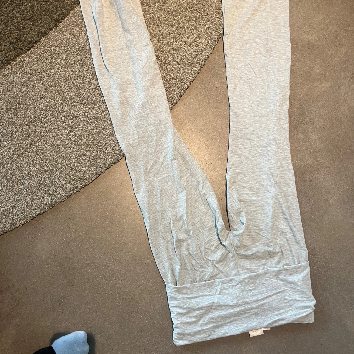 Ljusgrå yogapants - 3