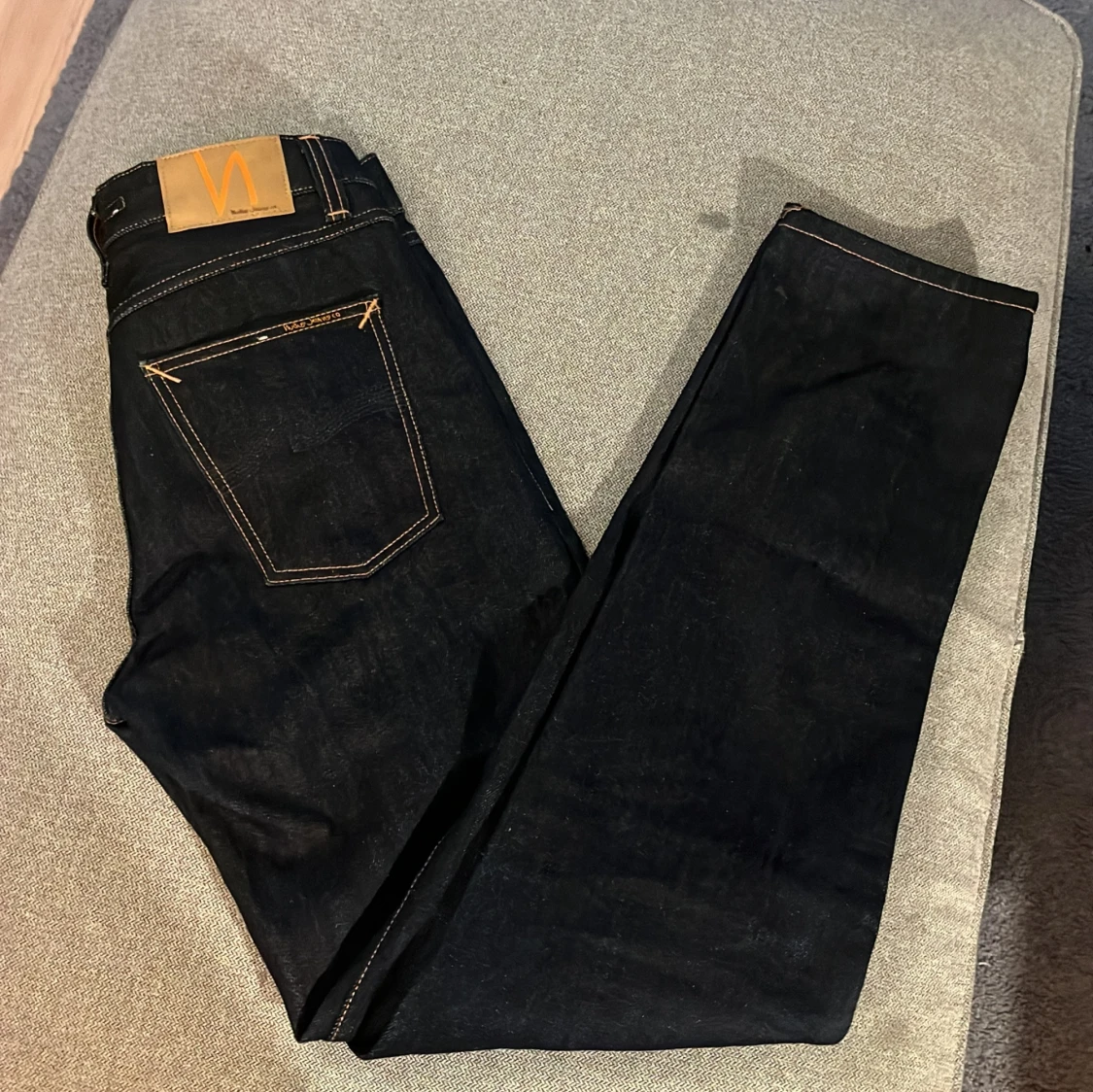 Mörk blåa/svarta  jeans från Nudie Jeans