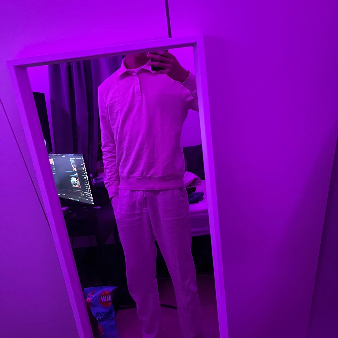 Vit pikétröja från Riley