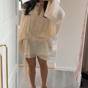 Miss rosier klänning - Intressekoll på min miss rosier klänning, storlek m men passar även xs/s (den är rätt så kort) men väldigt elegant!💕