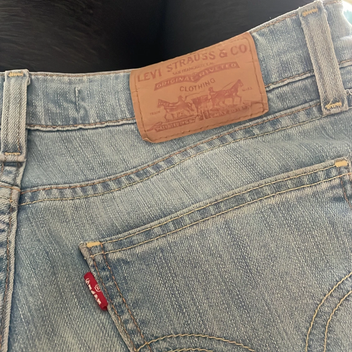 Levi's ljusblå bootcut jeans - 2