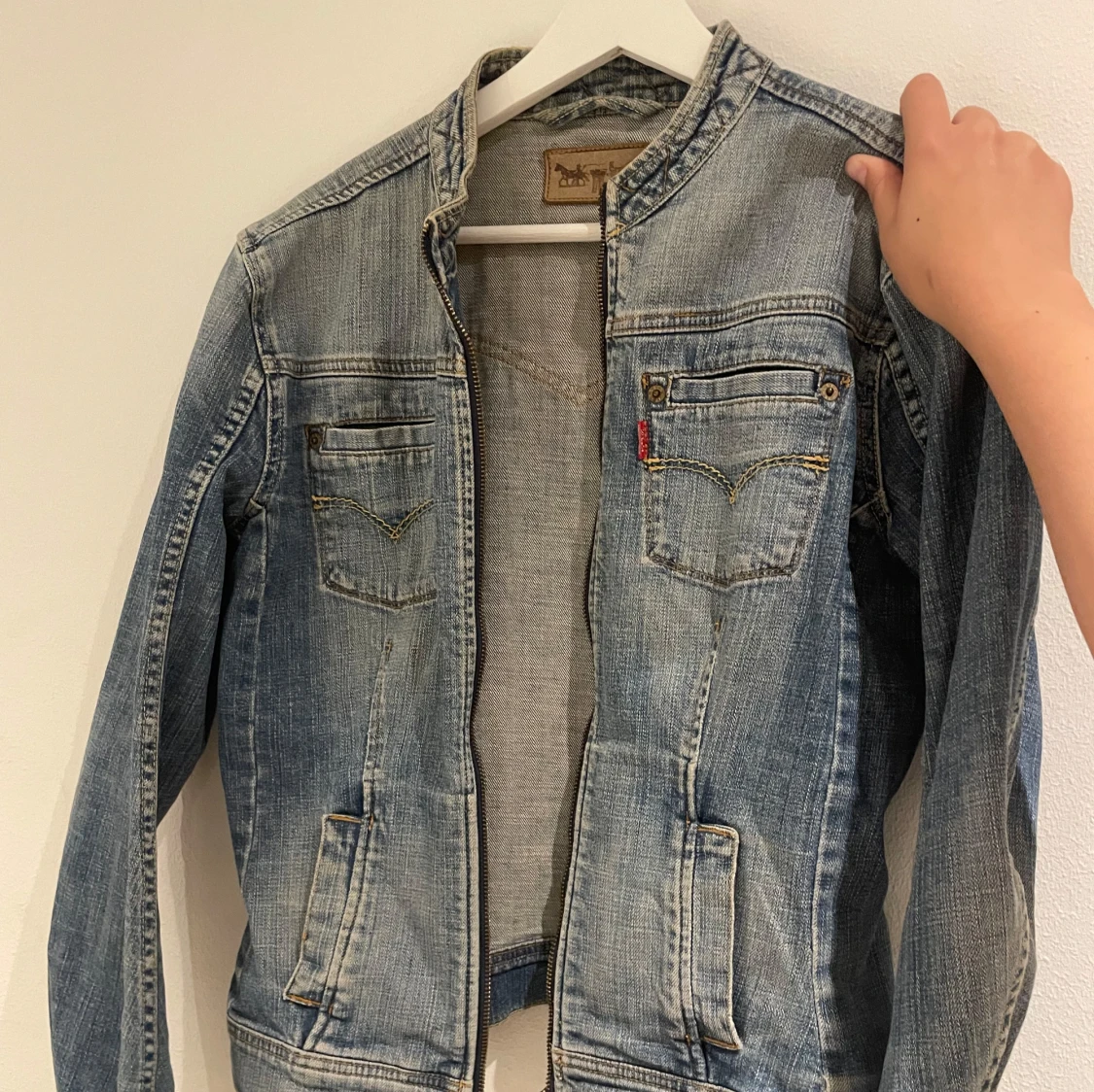 Ljusblå jeansjacka från Levi's - 4