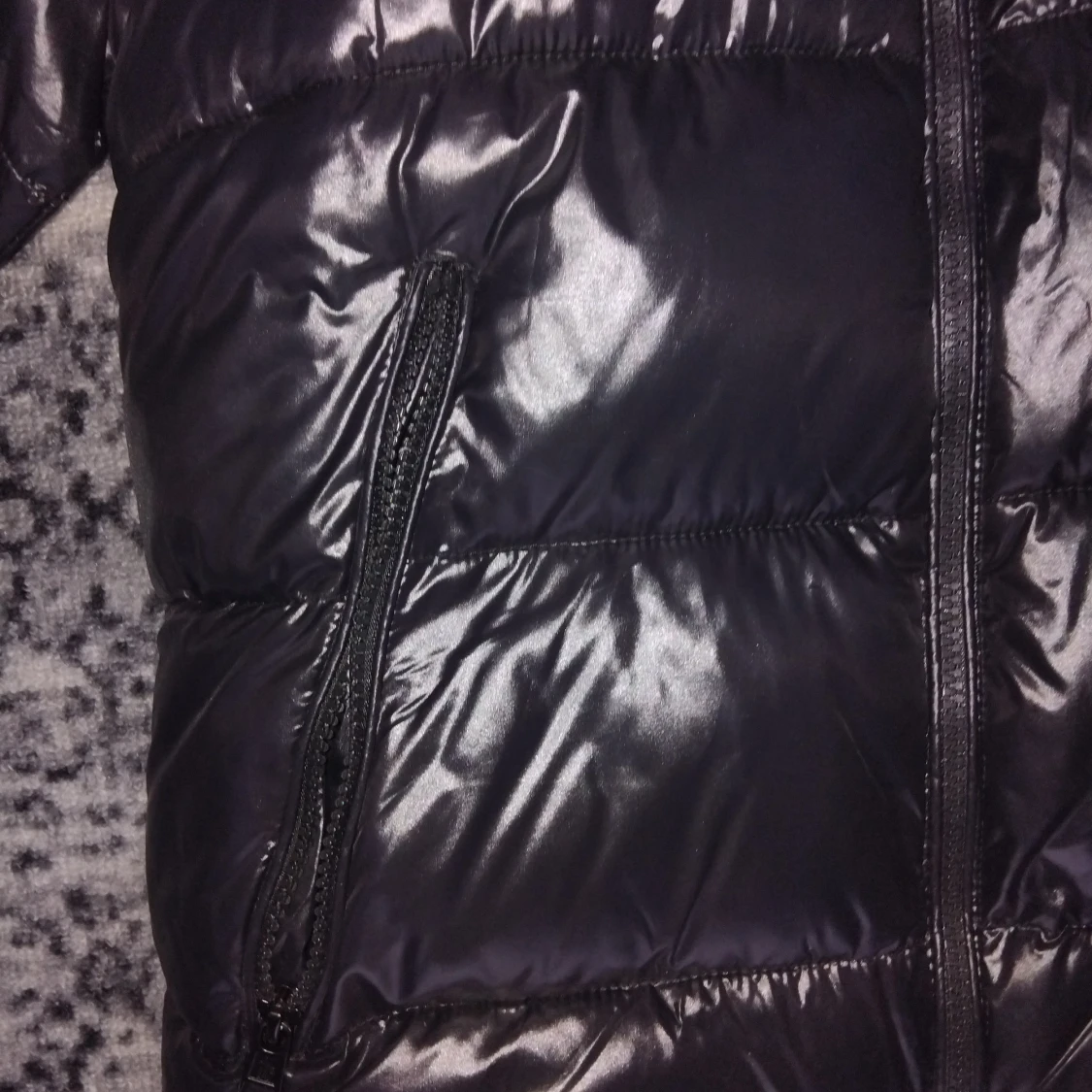 Svart dunjacka från Moncler - 3