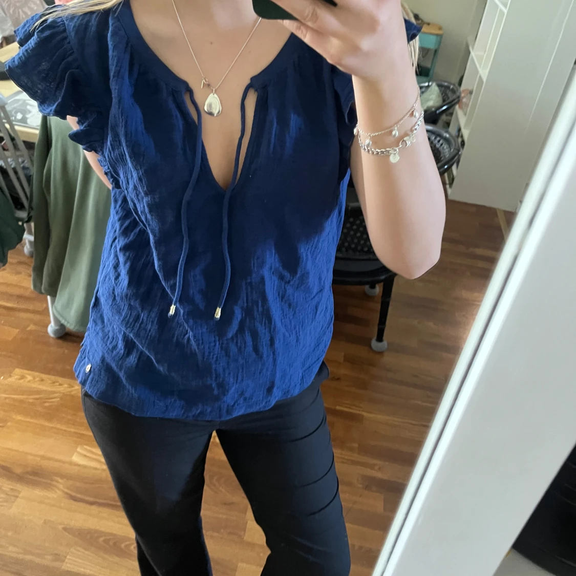 Mörkblå top - 2