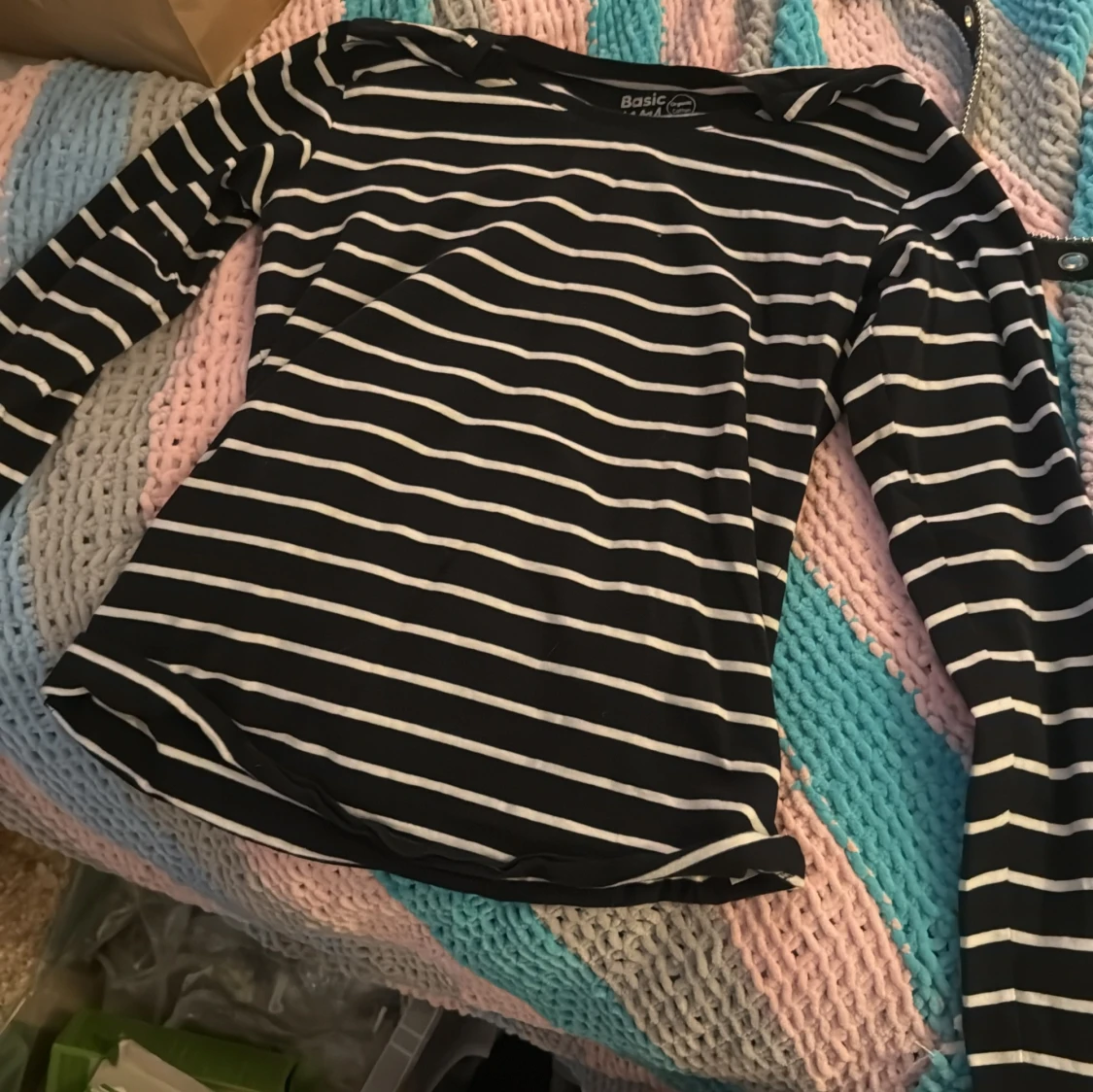 Randig långärmad tröja från Basic You - 3