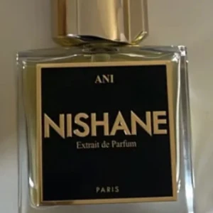 Nishane Ani Extrait de Parfum  - byte