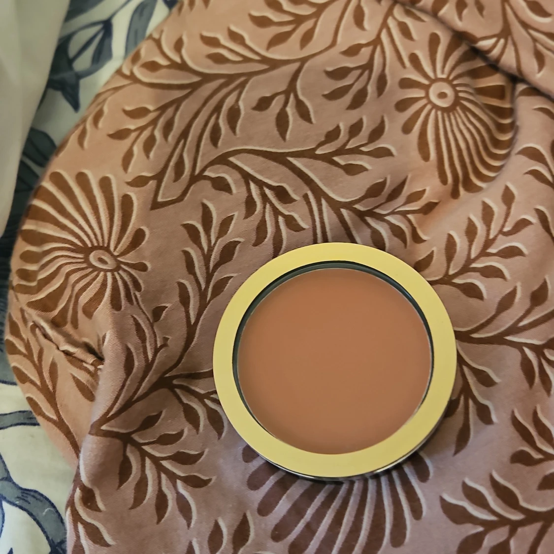 Bronzer och Rouge från Ronald A/S - 2