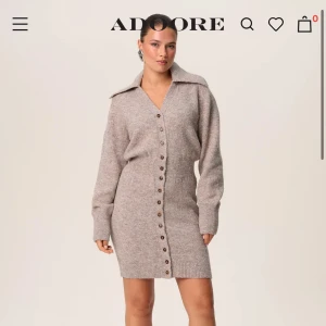 Adoore Bern klänning - Superfin klänning från Adoore med samtliga lappar kvar. Storlek 36, nypris 1 495kr