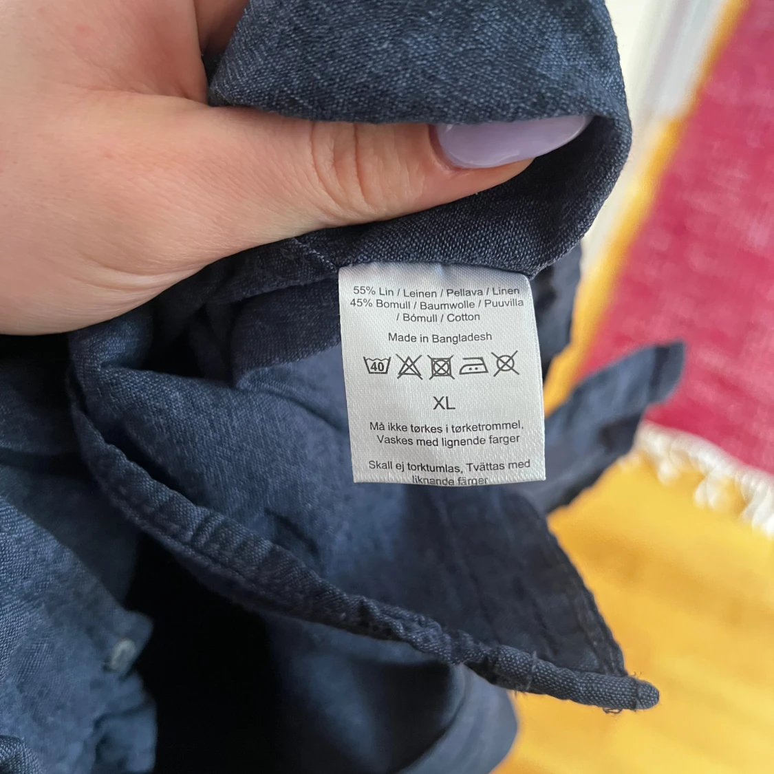 Mörkblå linneskjorta från Dressmann - 3