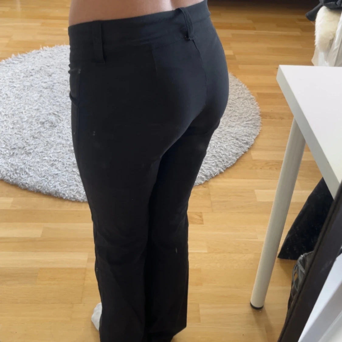 Lågmidjade kostymbyxor - 1