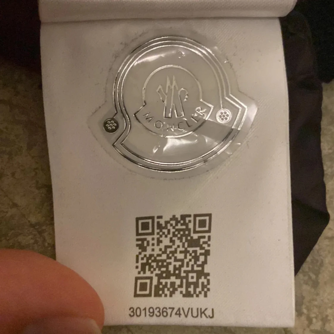 Svart dunjacka från Moncler - 2