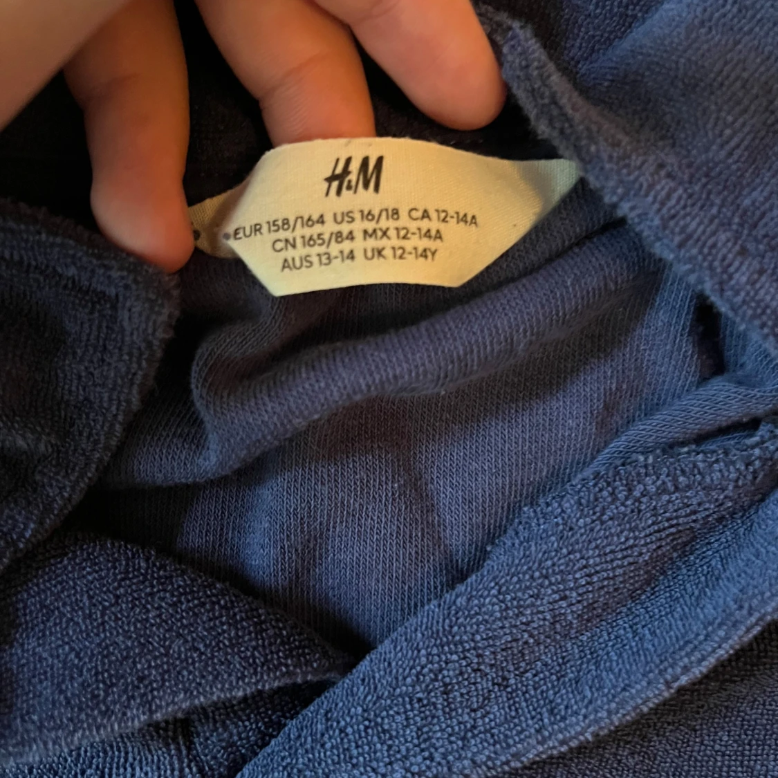 Mörkblå frotté t-shirt från H&M - 2