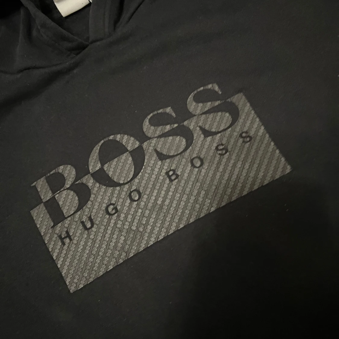 Svart hoodie från Hugo Boss - 1