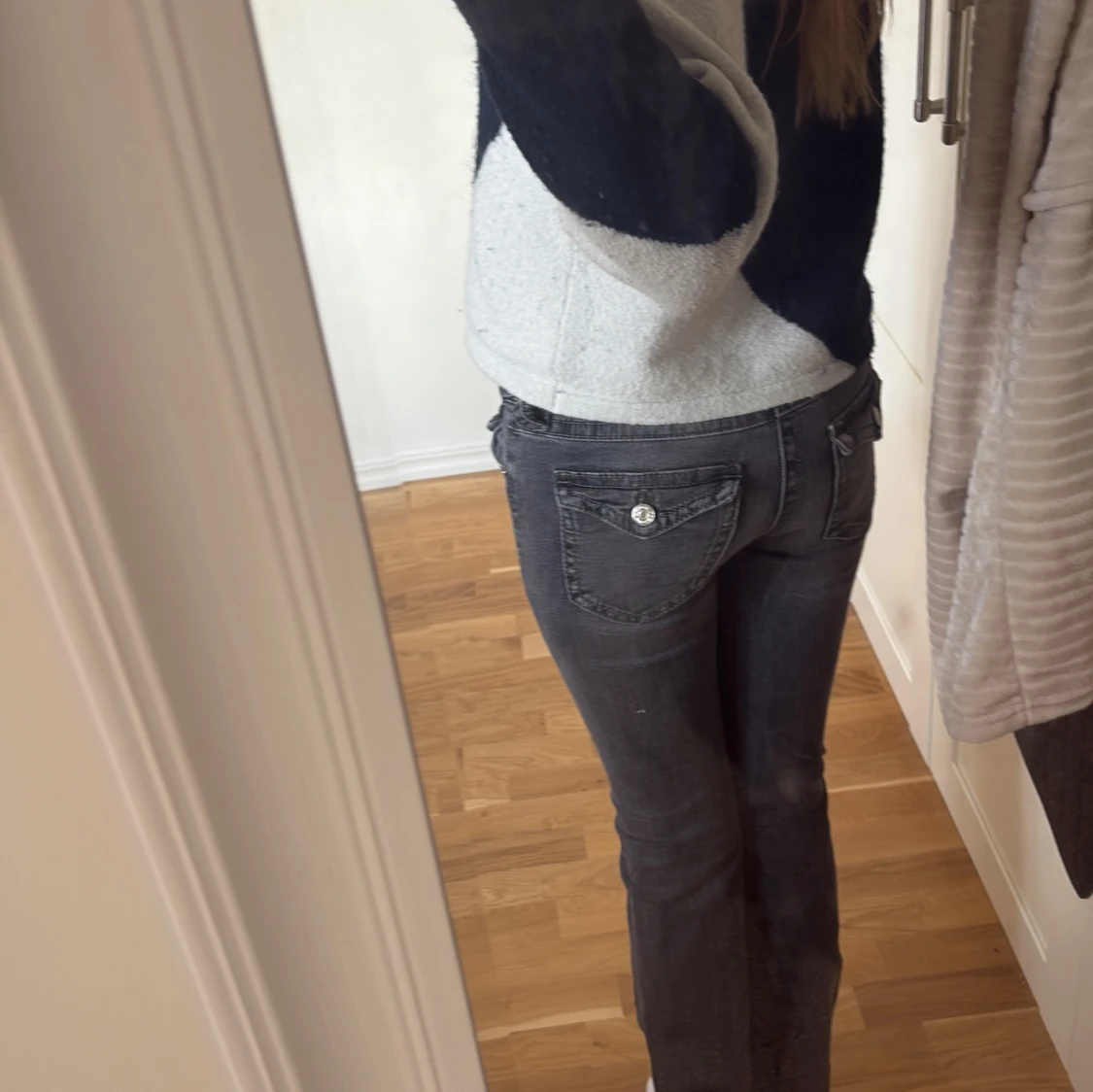 Grå jeans från Gina Tricot, stl 158 - 1