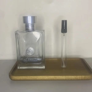 10ml Versace Pour Homme  - Dunder pris för en 10 ml sample av Versace pour homme, gratis sample vid köp 